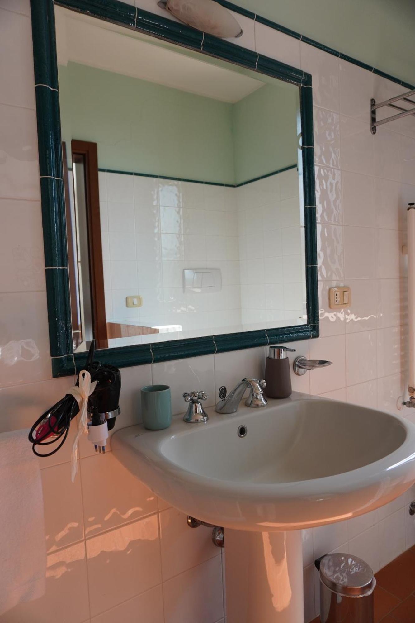 Agriturismo Podere Santa Virginia Албиния Екстериор снимка
